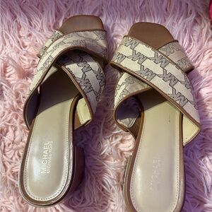 Michael Kors Women's Tan Slide Sandals used size 7.5